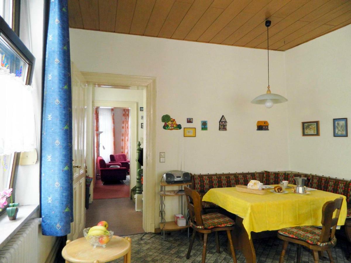 Ferienwohnung Burgblick 트라벤트라바흐 외부 사진